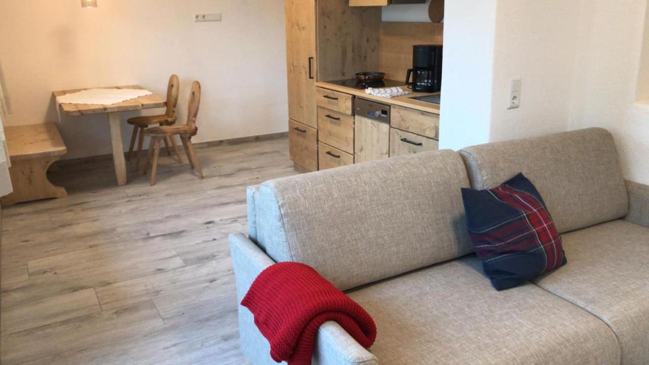 Birklstueberl Restaurant Und Appartement Зеефелд в Тирол Екстериор снимка