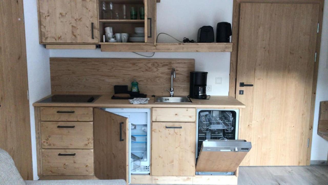 Birklstueberl Restaurant Und Appartement Зеефелд в Тирол Екстериор снимка