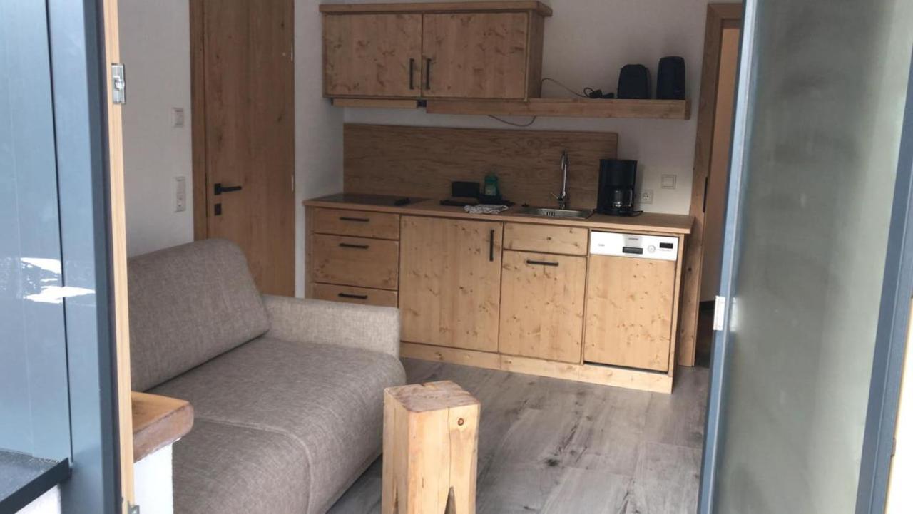 Birklstueberl Restaurant Und Appartement Зеефелд в Тирол Екстериор снимка